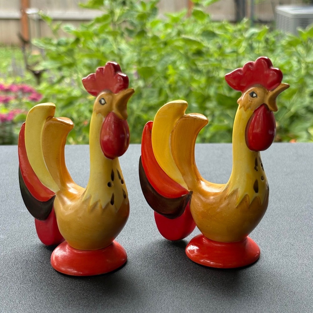 Vintage 1961 Holt Howard Rooster Salt and Pepper Shakers Set MCM Red Yellow
